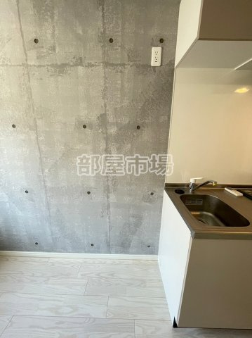 カルフール浅草のキッチン|冷蔵庫置場