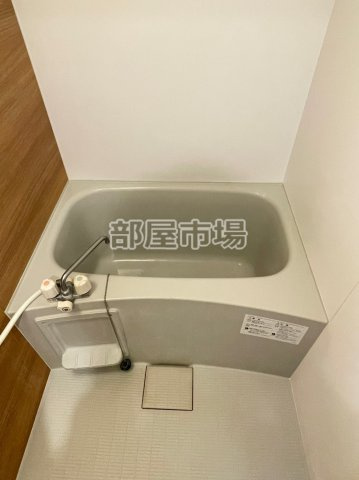 カルフール浅草の浴室
