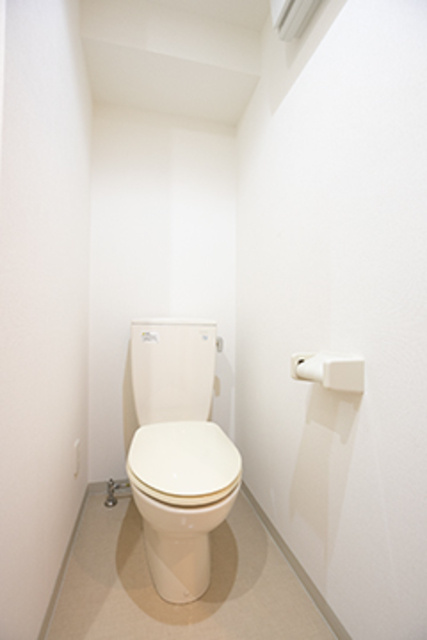 テラス麻布十番のトイレ|※写真は同タイプ住戸です。
