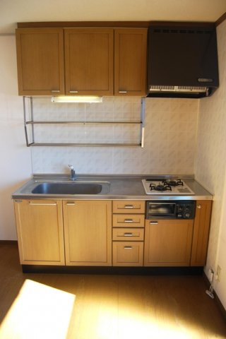 東村山市廻田町１丁目のアパートのキッチン