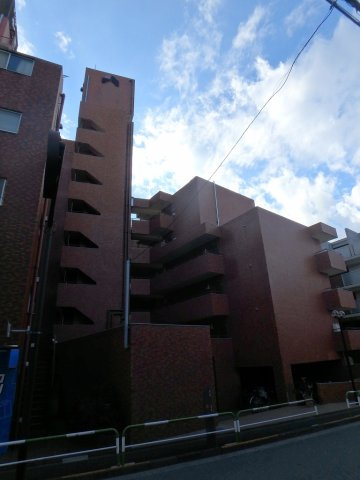 シャンボール小石川の外観