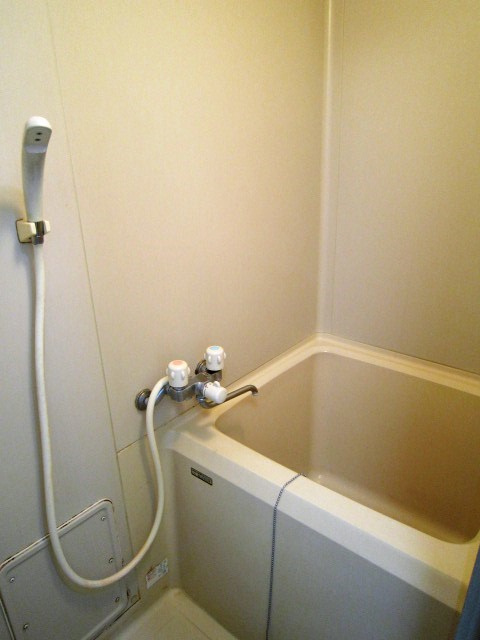 サンヒルズハイムの浴室