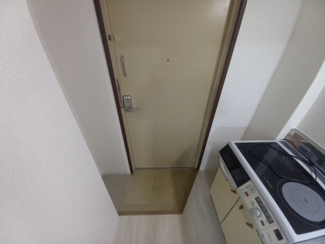 【玄関】 | シャトレ富田