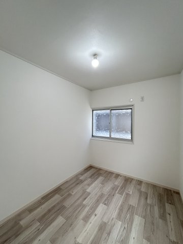 【洋室】 | 堺市西区諏訪森町東2丁176-6戸建