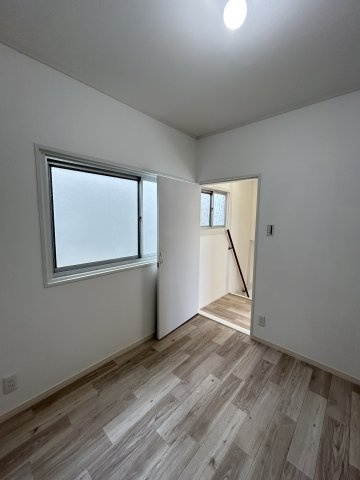 【洋室】 | 堺市西区諏訪森町東2丁176-6戸建