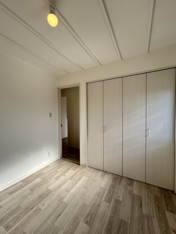 【洋室】 | 堺市西区諏訪森町東2丁176-6戸建