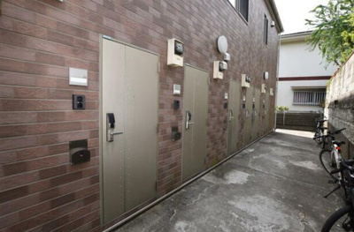 【その他共用部分】 | セレ南千束 | 居室前部分です