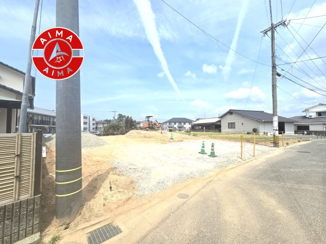 糟屋郡新宮町湊第1-2棟（2号棟）の前面道路含む現地写真|見学の時間などお気軽にお問い合わせ下さい。