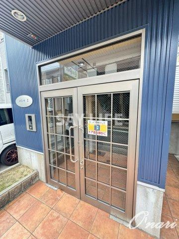 メディオⅡのエントランス