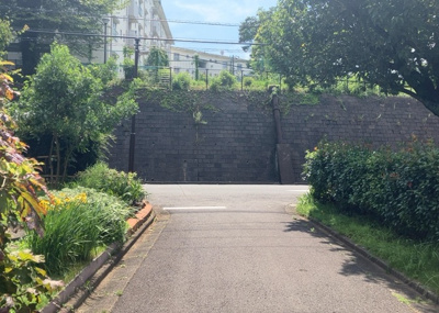 【外観】 | 藤の台団地１３号棟 | マンションの外観は非常に重要なポイントです！外観の善し悪しは資産価値に大きな影響を与えます。外観のいいマンションを購入することで、高値で売却がしやすく、買い手が見つかりやすいというメリットがあります。