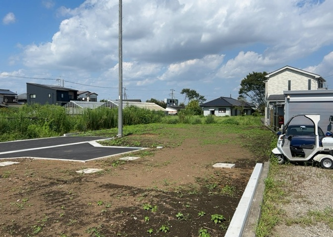 【外観】 | 販売されている全ての土地が、宅地用の土地であるとは限りません。都市計画法に基づき、基本的に住宅を建てることができるのは土地計画区であることに加え、市街化区域として定められている地域のみとなっています。