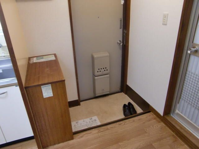 【玄関】 | つつじケ丘ハイム-菊野台3丁目-