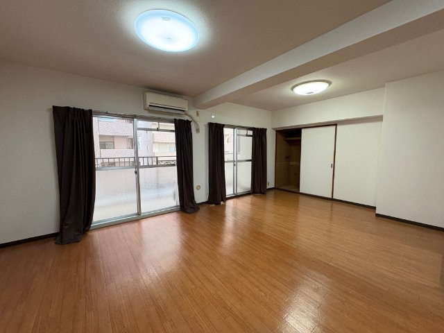 【内装】 | グレイス城崎