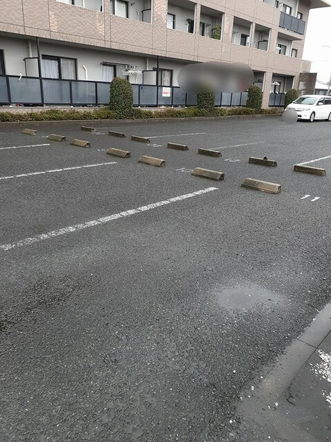 昭和エクセランマンションの駐車場