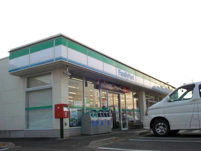 【周辺】 | フレシア　ラフル　デ　ラーチェ | ファミリーマートつくばみらい陽光台店まで901ｍ