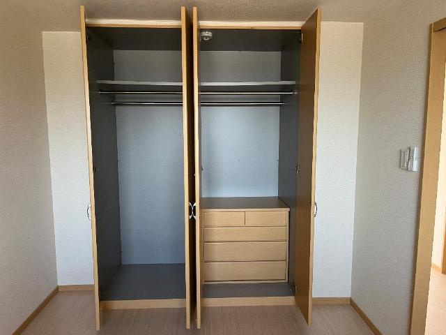 ドルチェの収納|クローゼット（寝室）