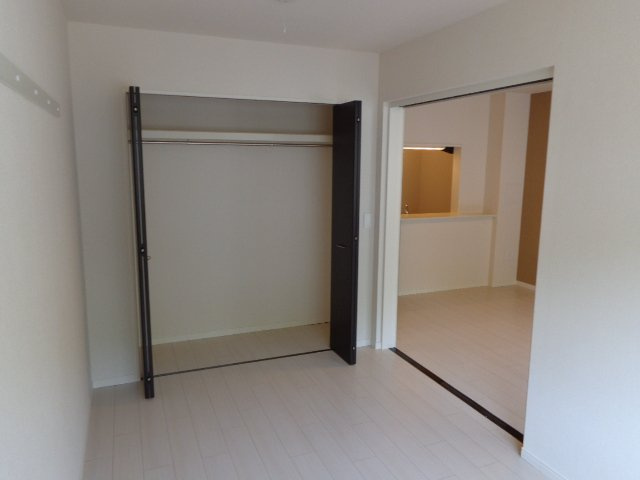 ロイヤルパレスＳの収納|クローゼット
