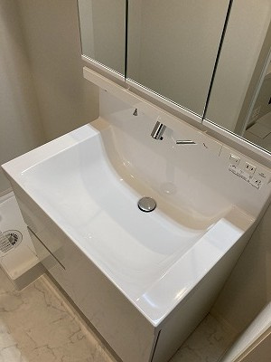 Ｒａｃｉｎｅ　ｄｅ　桜の洗面所