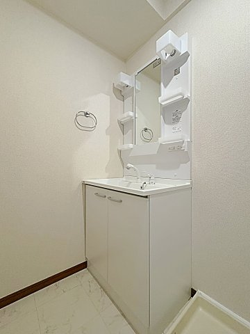 エレガンスマインⅢの独立洗面台