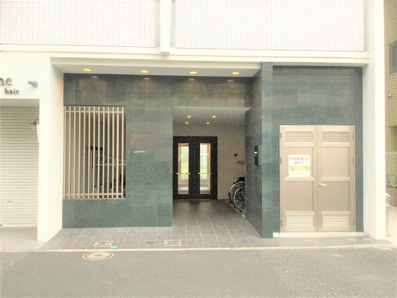 リブリ・MYTのエントランス