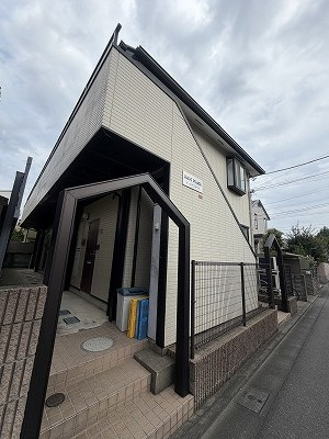 イーストプレイスの外観