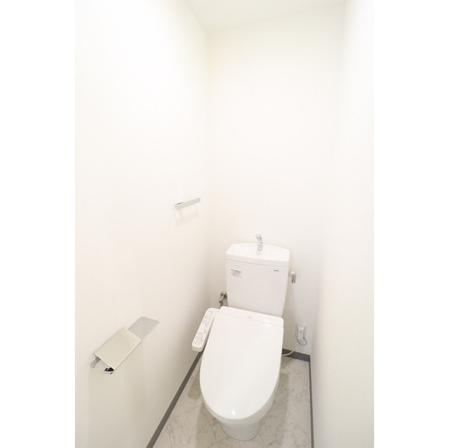 BROAD 新うめきたRESIDENCEのトイレ