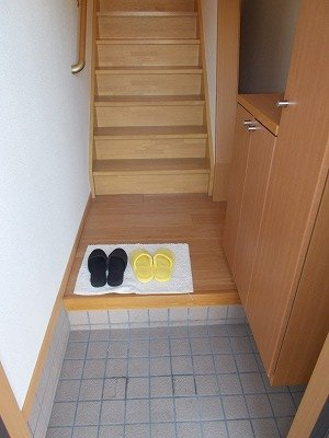 コルソプレッソ　Ａの玄関