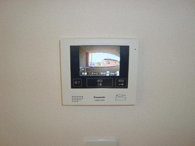 ポンデザールの内装|カメラ付インターホン