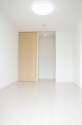 リブリ・八木の内装