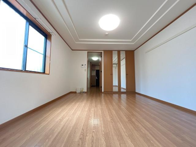 ボザール峯の内装|洋室