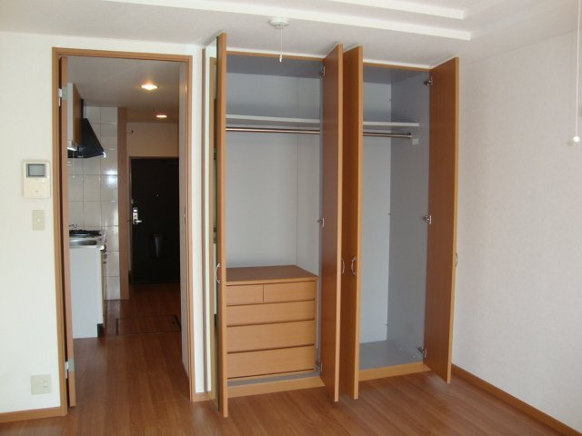 サンライズの収納|クローゼット