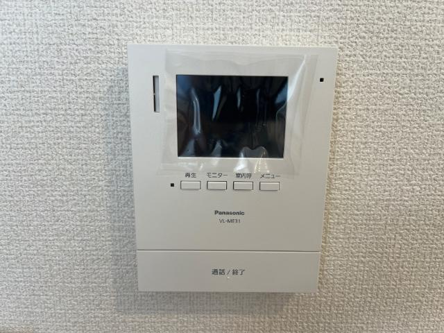 フォルトゥナ藤森の内装|カメラ付インターホン