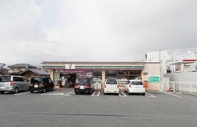 ヴェルハウズン　Ａの周辺|その他「セブンイレブン三島谷田北店まで550m」