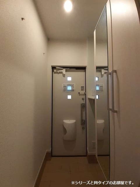 エスペランサ　俊の玄関
