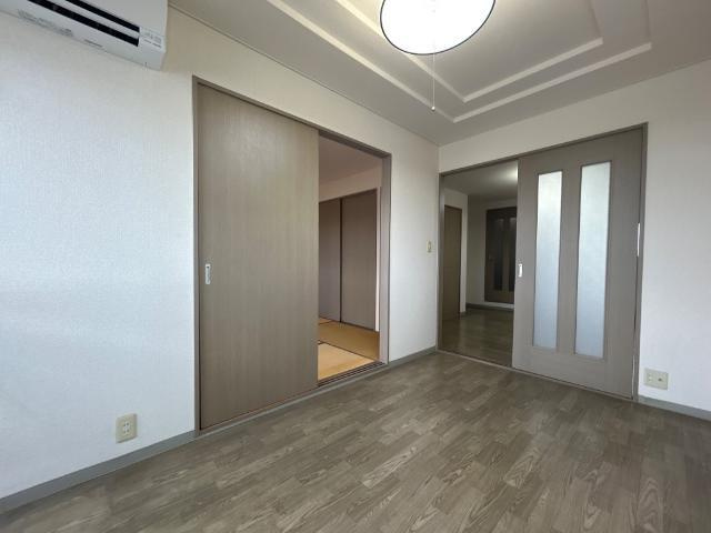 シャトー長沢の内装|洋室