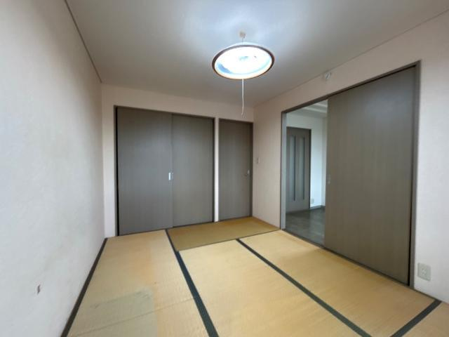 シャトー長沢の内装|室内