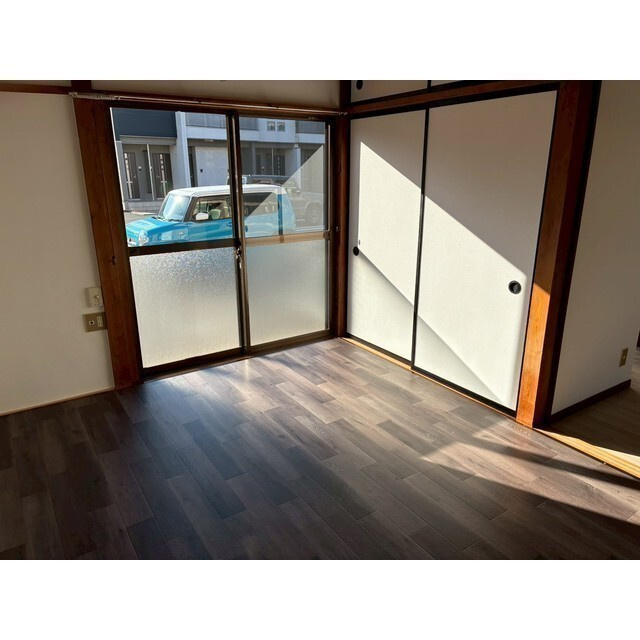 田村ハイツ（メゾネットタイプ）の居間・リビング