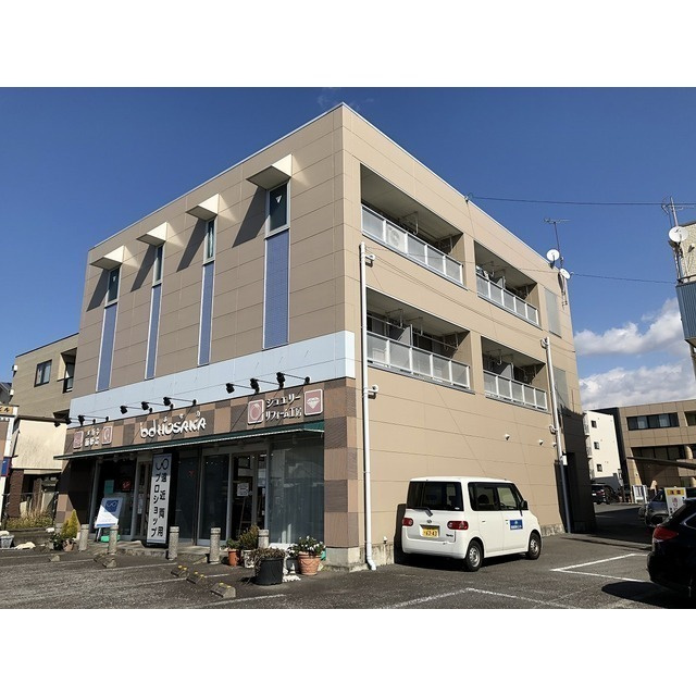 京屋ビルの外観