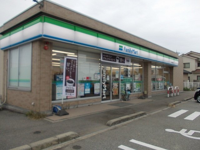 マーブル　Ⅲの周辺|ファミリーマートまで350m
