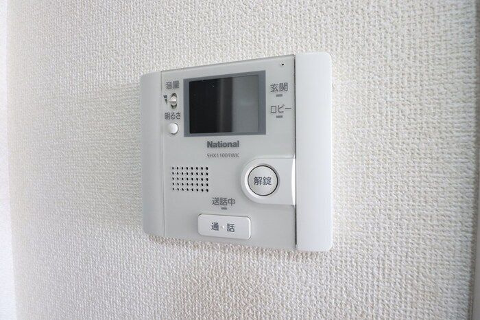 カーサ コモドのセキュリティ|モニター付きインターホンです