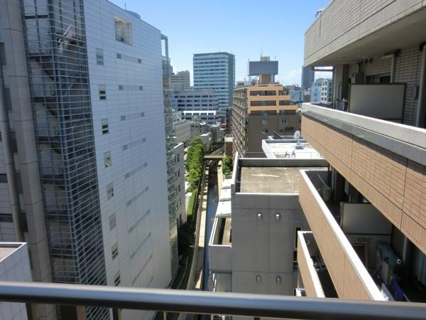 【バルコニー】
