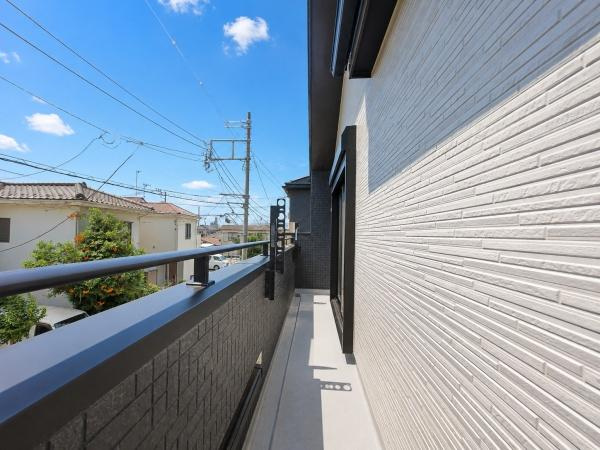 相模原市中央区上溝４丁目の新築一戸建のバルコニー|陽当り良好のバルコニー！
風通しもよく気持ちいいです