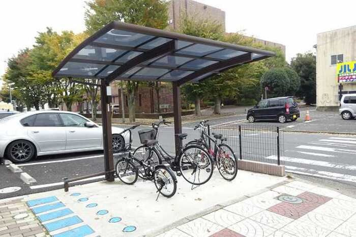 グランサイドヒルズのその他共用部分|駐輪場です