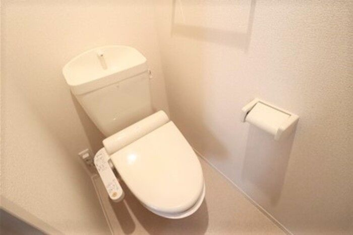 グランサイドヒルズのトイレ|コンパクトで使いやすいトイレです