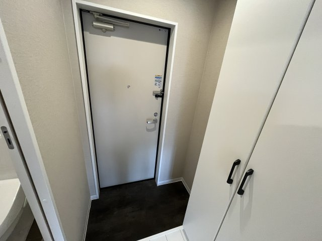 St.Residence南津の辺の玄関