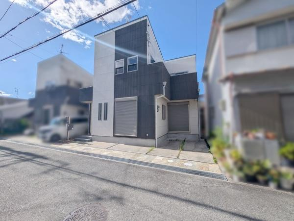 【その他】 | 休日にはご家族連れで賑わうショッピングモールで、お買い物もお食事も楽しめます♪