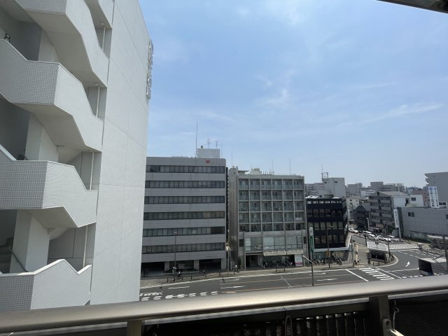 アヴェーレ太子橋の展望