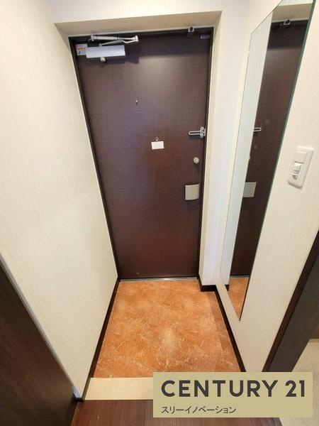 プレジオ弁天町の玄関