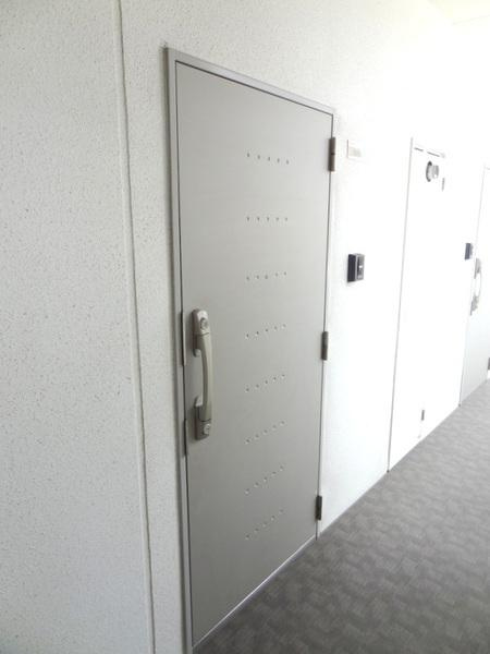 インザライフ大正RESIDENCEの玄関|★表玄関★
