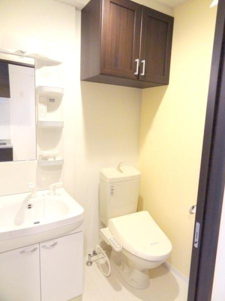 インザライフ大正RESIDENCEのトイレ|★トイレ兼オシャレな脱衣所★